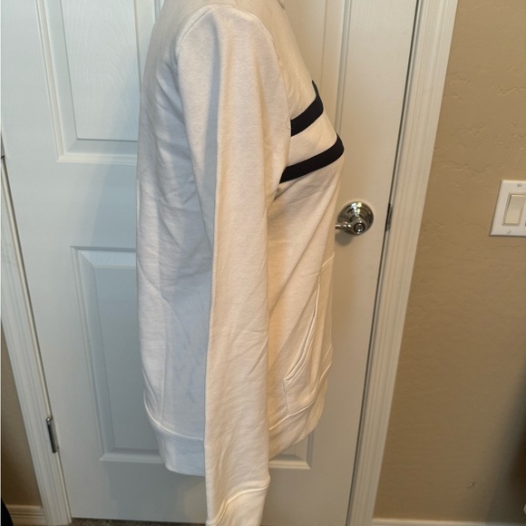 NWT Tommy Hilfiger Women’s 1/4 Zip White Logo Sweatshirt Size XS - Picture 2 of 7